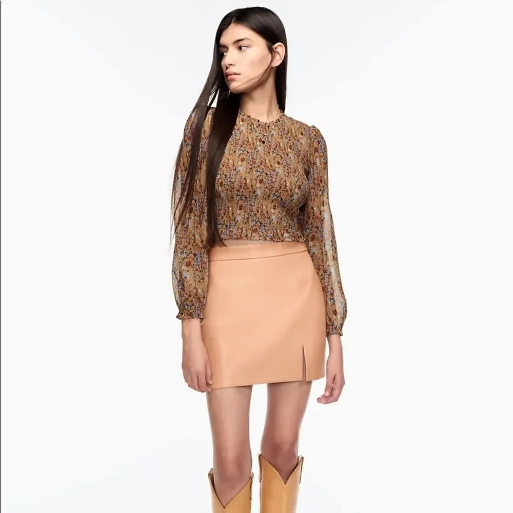 NWT Aritzia Wilfred Tempest / Patio Vegan Leather Mini Skirt - Picture 3 of 9